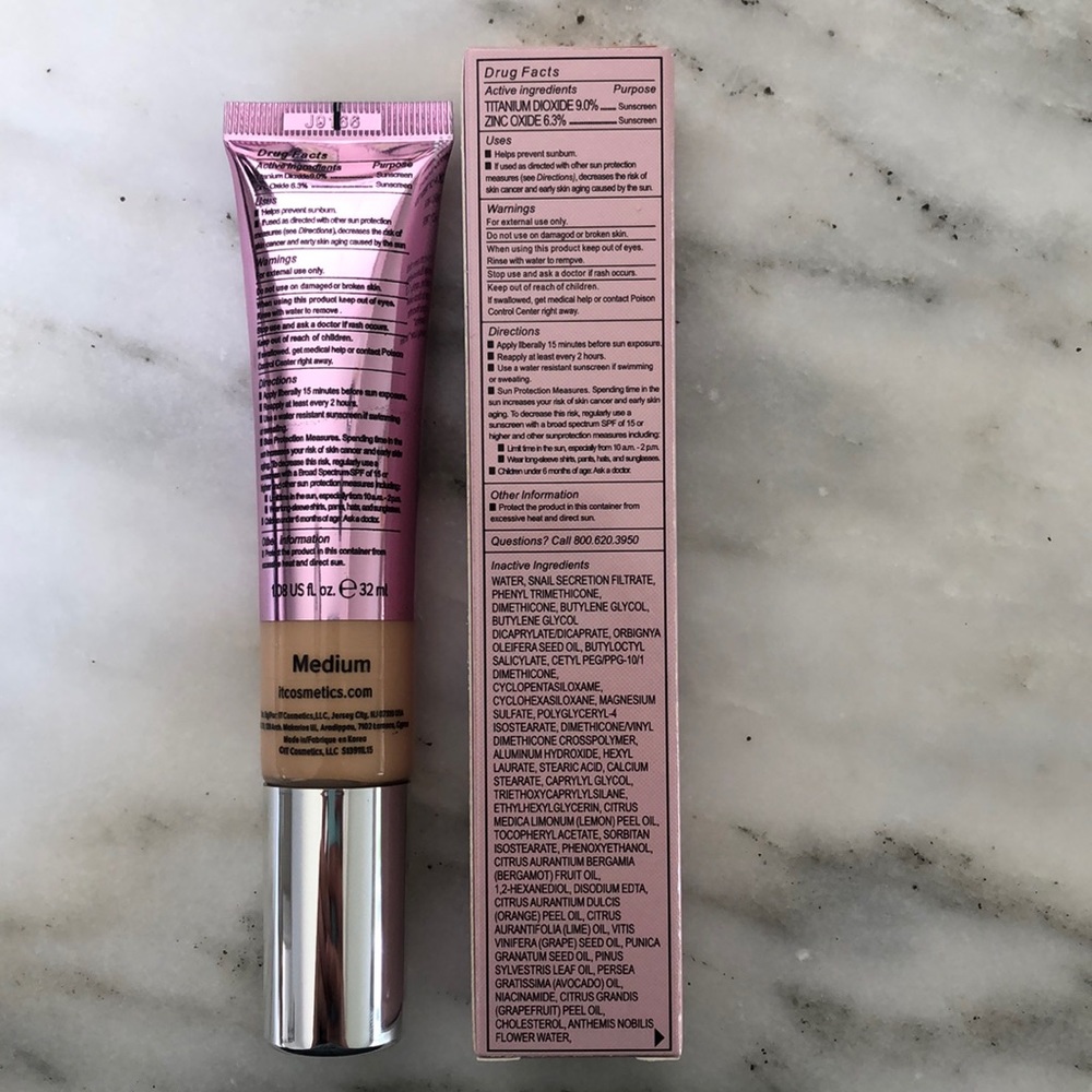 IT Cosmetics CC+ Cream with SPF 50+ in Medium - Picture 2 of 6